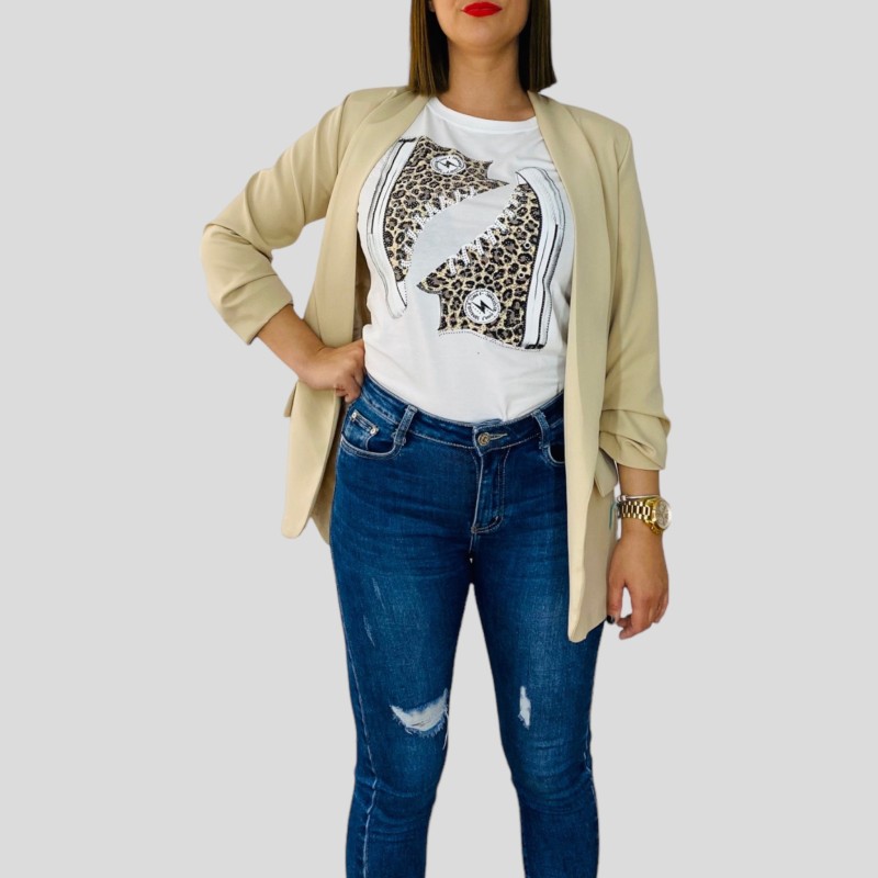 camiseta bonita zapatillas